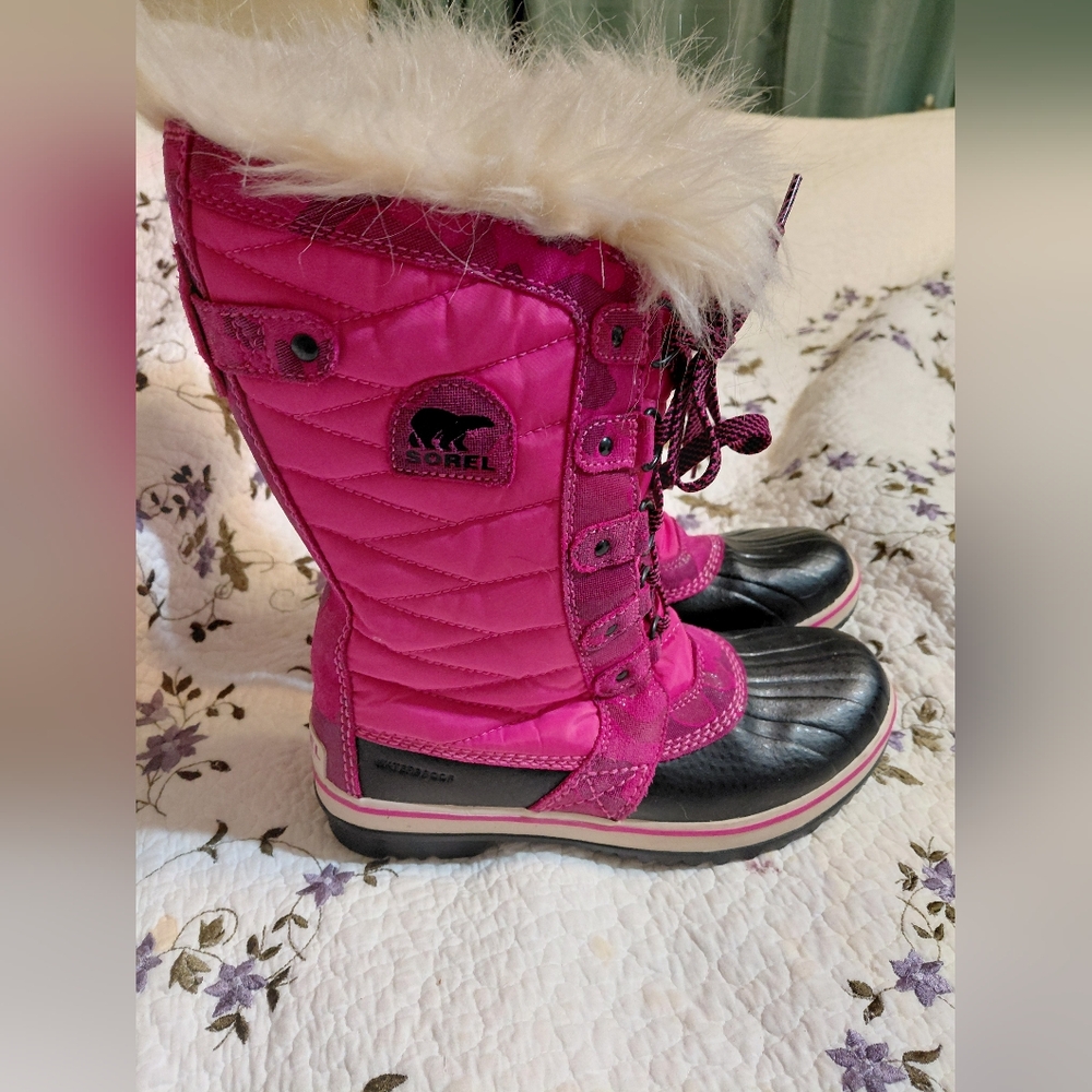 SOREL Women's Waterproof Black Pink Insulated Mid Calf BOOTS US 5